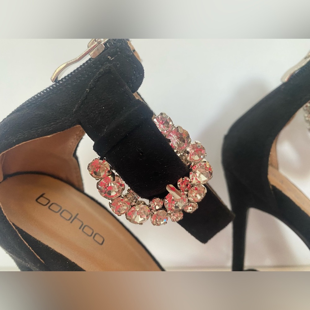 BooHoo Heels - Picture 7 of 11